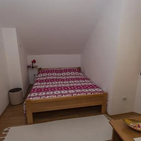 Holiday home Kod Kapetana *